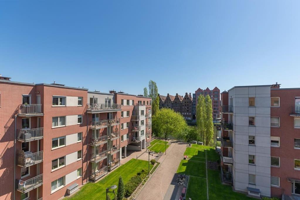 Apartment In The Heart Of Gdansk Exterior photo